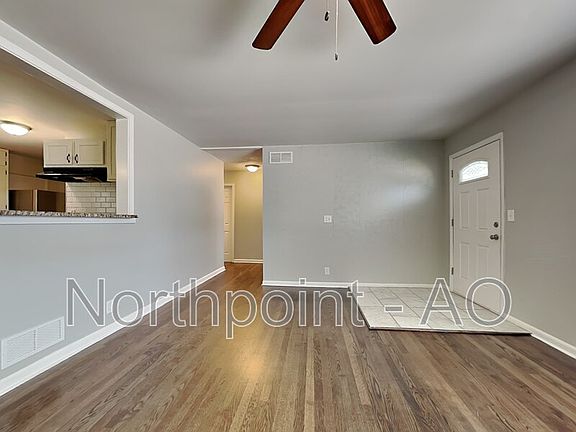 2nd image of 7701 Wallace Ave
