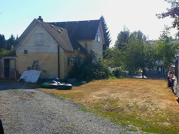 5th image of 209 S Granite Ave