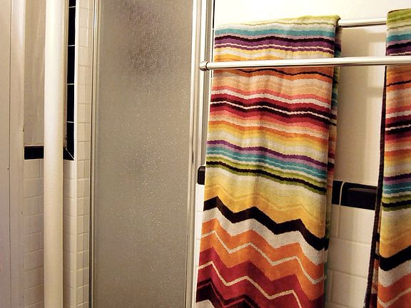 5th image of 35-36 76th St APT 223
