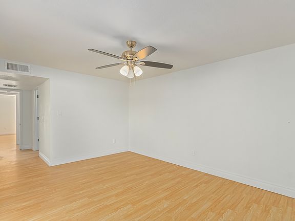 5th image of 14447 N 39th Way
