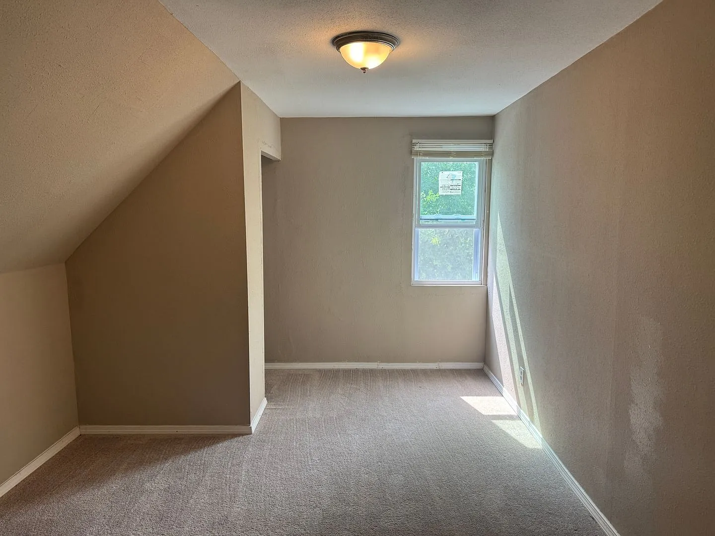 Coming soon (8/17) - Fully Renovated 4Bed / 1Bath in Park West — Photo 4