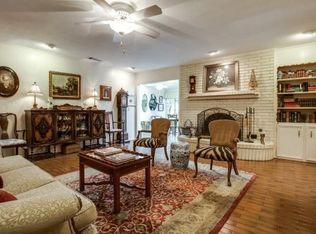 2520 Windsor Pl, Plano, TX 75075