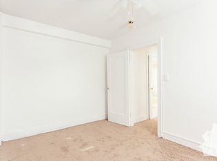 2756 N Pine Grove Ave APT 905, Chicago, IL 60614