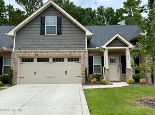 204 Backspin Ln, West End, NC 27376
