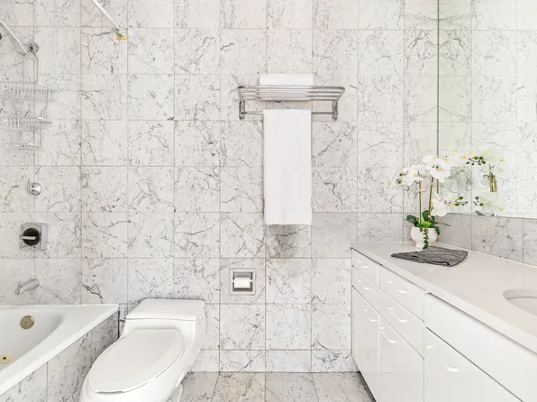 146 West 57th Street image 6 of 6