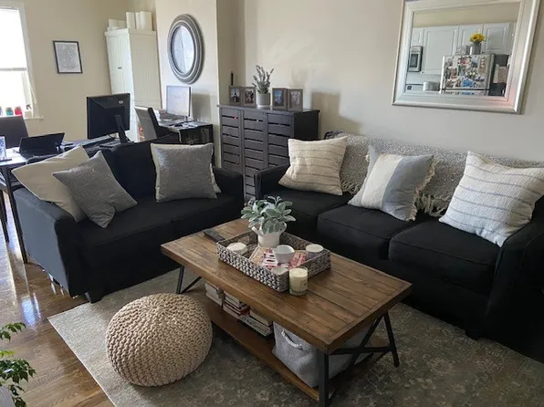 28 L St #2, Boston, MA 02127