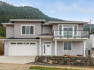 429 Colonia Dr S, Ladysmith, BC V9G 0A3