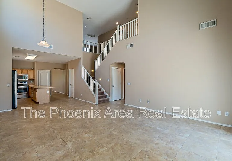 44299 W Oster Dr — Photo 10