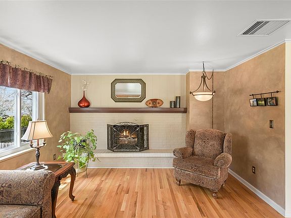 3rd image of 11805 W 24th Place Cir