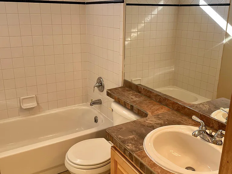 1455 Gumwood Dr — Photo 3