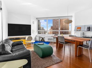 200 E 94th St APT 2911, New York, NY