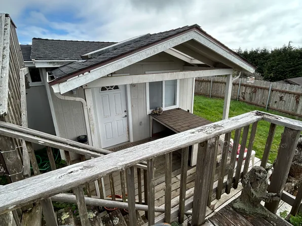 7290 Humboldt Hill Rd #B, Eureka, CA 95503