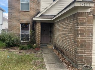16933 Wren Hill St, Conroe, TX 77385