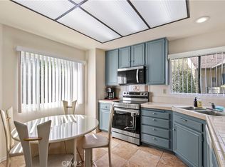 51 Rainbow Rdg, Irvine, CA 92603