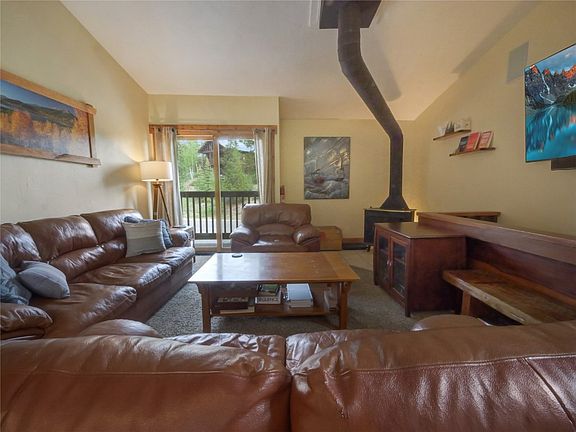 3rd image of 506 Pitkin Street UNIT B1