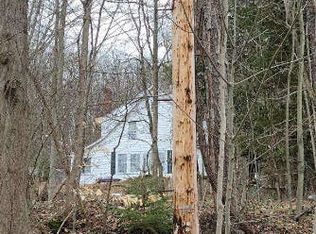 333 Old Glenwood Rd, West Falls, NY 14170