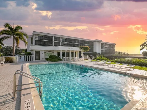 3792 NE Ocean Blvd APT 111N, Jensen Beach, FL 34957