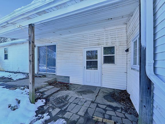 3rd image of 4812 Spring Creek Rd