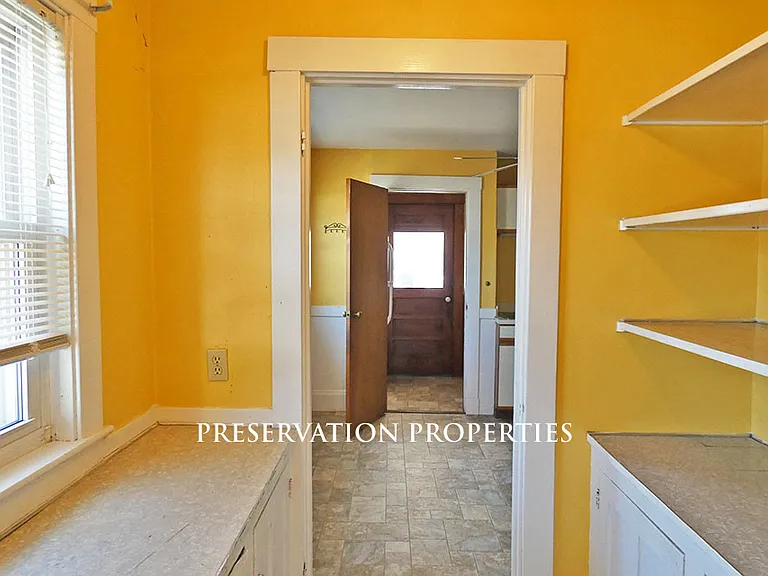 136 Nichols Ave #1 — Photo 9