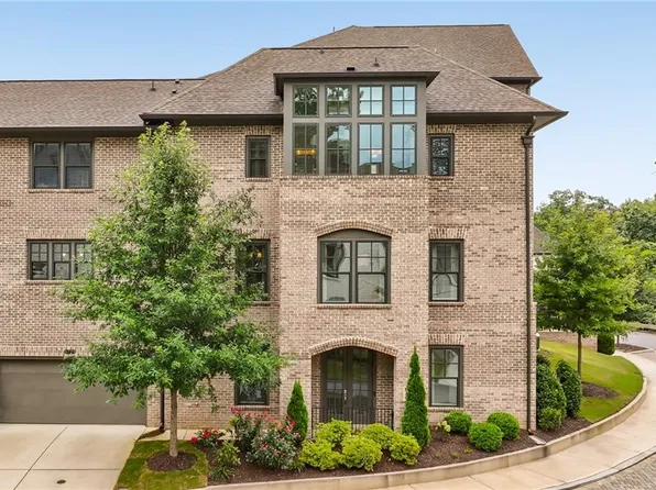 6729 Prelude Dr, Sandy Springs, GA 30328