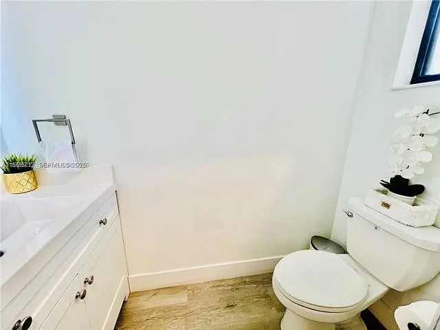 25532 SW 108th Ave — Photo 2