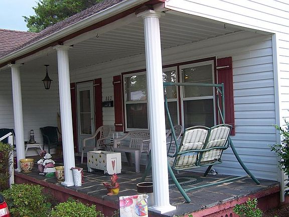 3rd image of 802 Westover Ave