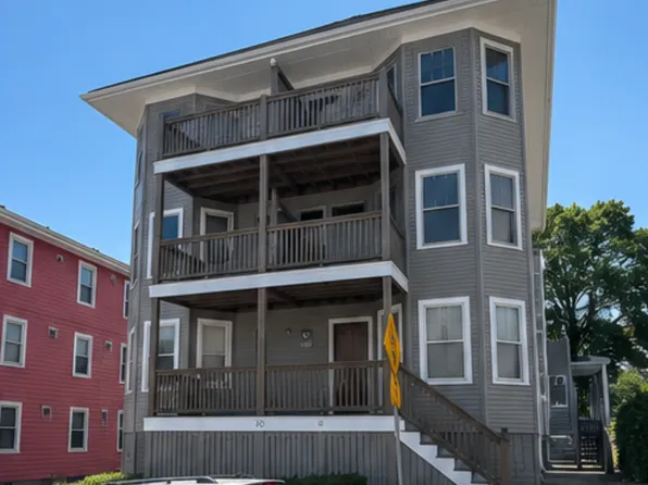 20 Fairmount St #4, Dorchester Center, MA 02124