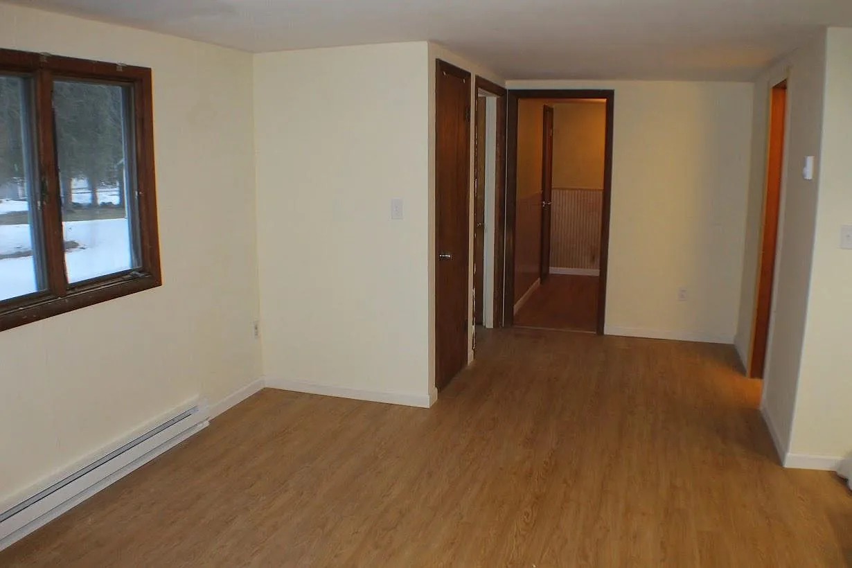 1 bed, 600 sqft, $1,000 — Photo 4