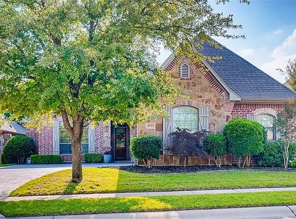 2nd image of 6512 Bordeaux Park