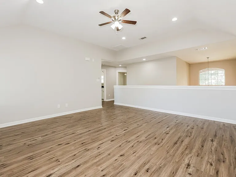 7721 Arcadia Trl — Photo 9