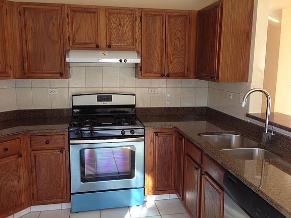 Kitchen - SS Appliances