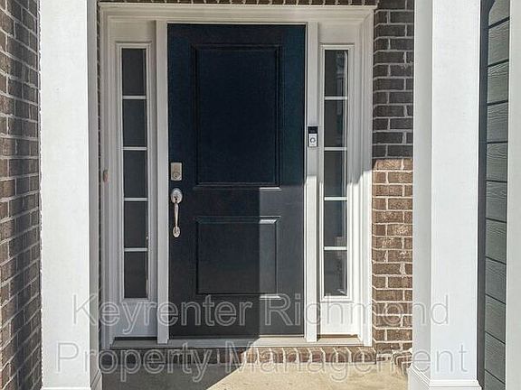 3rd image of 4824 Autumn Wagon Ln #Va-23294