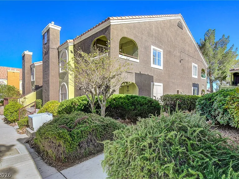 7950 W Flamingo Rd #2166 — Photo 2