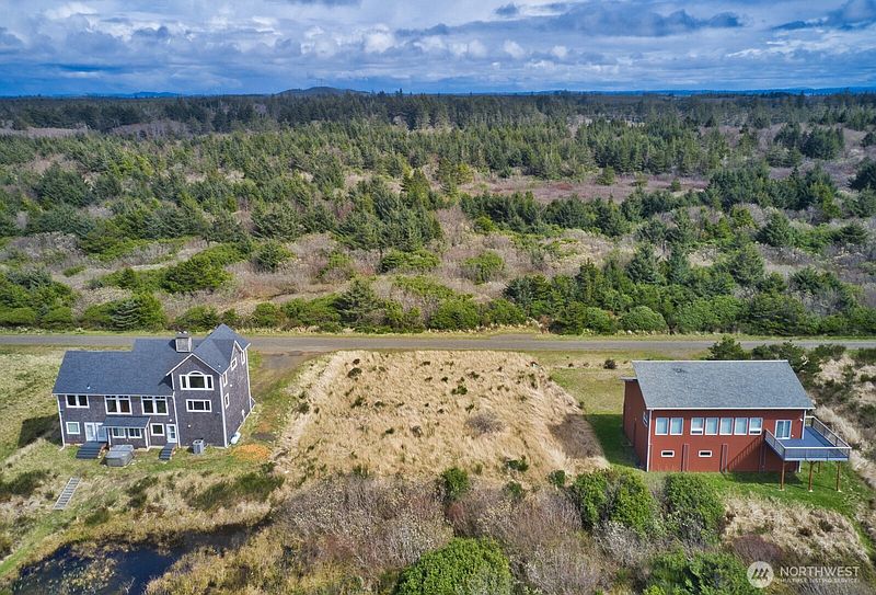 5th image of 132 Dunes Lane