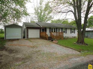 6404 Monsees Dr, Sedalia, MO 65301