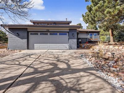 978 Allegheny Dr, Colorado Springs, CO, 80919