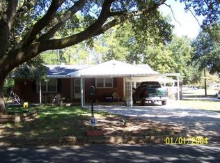 1801 Greenvale Rd, Albany, GA 31707