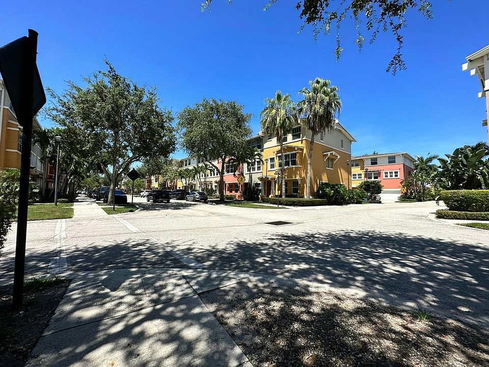 1st image of 750 Millbrae Ct Unit 3