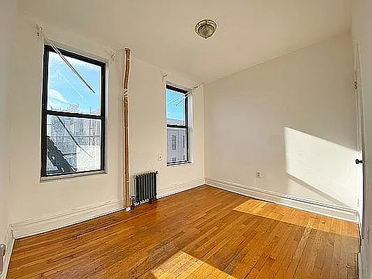 Rented by Ideal Properties Group | media 7