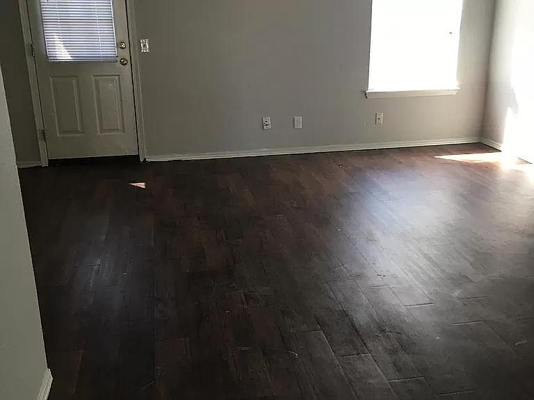 2nd image of 707 W Bailey Ave APT A