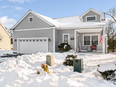 8 Crown Point Circle, Merrimack, NH, 03054