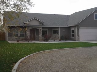 225 NE Pearl St, Mountain Home, ID 83647