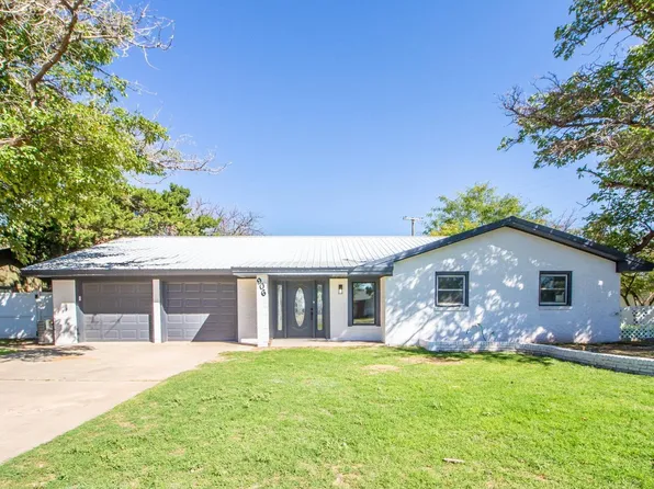 906 Adrian St, Lubbock, TX 79403