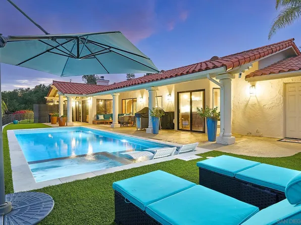 3064 Live Oak Park Rd, Fallbrook, CA 92028