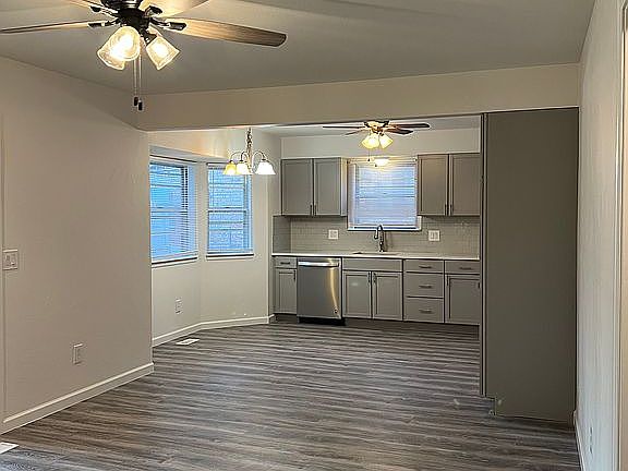 2nd image of 2901 N Grove Pl