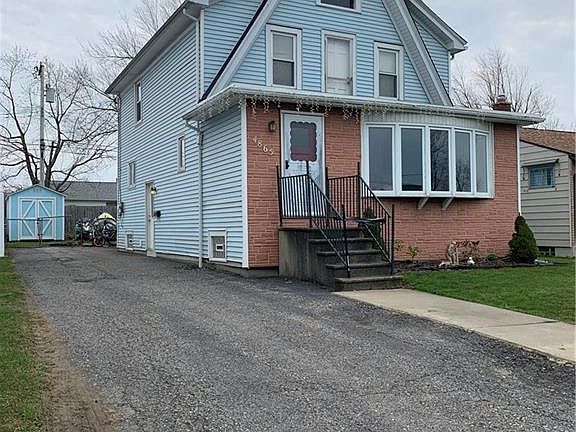 2nd image of 4865 Chapman Pkwy
