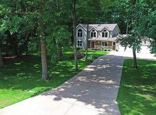 E2038 Kenwood Dr, Iola, WI 54945