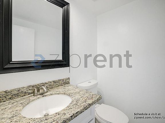 5th image of 1221 N Tam O Shanter Dr