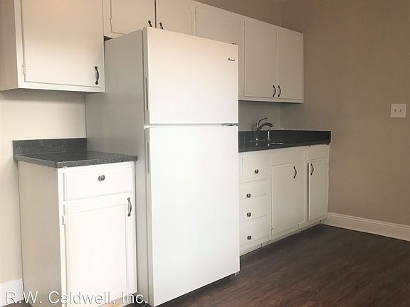 5th image of 5519 Gulfport Blvd S