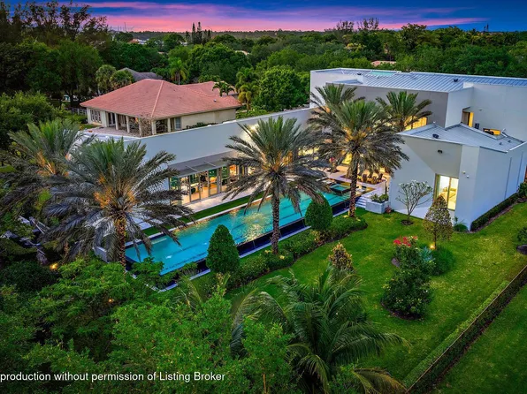 8119 Man O War Rd, Palm Beach Gardens, FL 33418